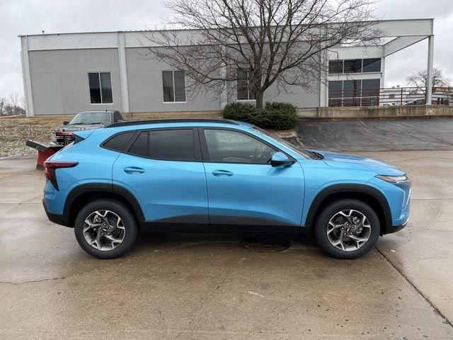 new 2025 Chevrolet Trax car, priced at $25,380