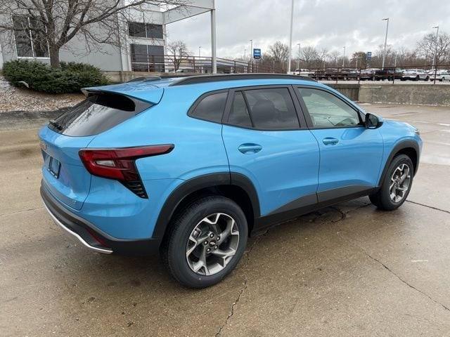 new 2025 Chevrolet Trax car, priced at $25,380