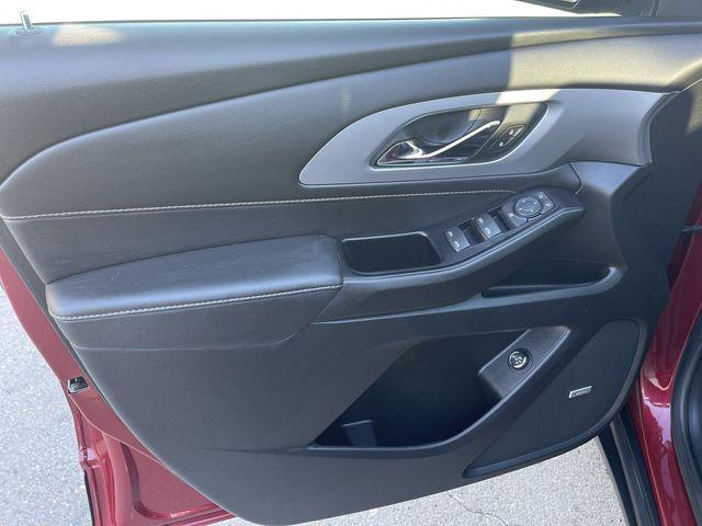 used 2020 Chevrolet Traverse car, priced at $20,395