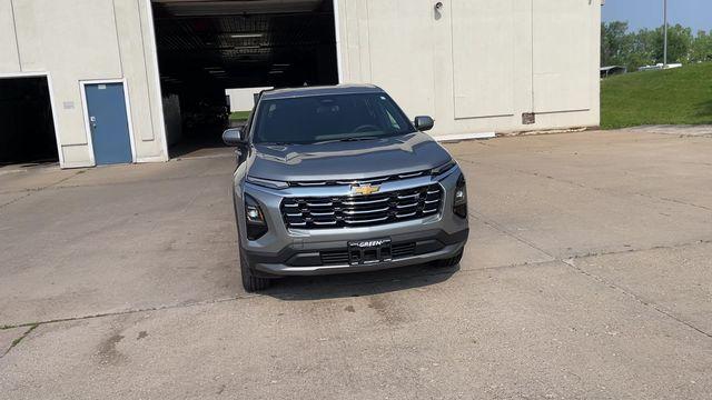 new 2026 Chevrolet Equinox car, priced at $27,995