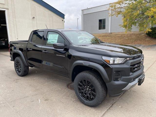 new 2024 Chevrolet Colorado car, priced at $40,840