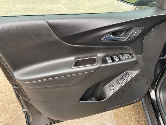 used 2022 Chevrolet Equinox car, priced at $23,386