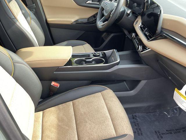 new 2026 Chevrolet Equinox car, priced at $36,290