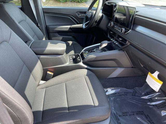new 2025 Chevrolet Colorado car, priced at $40,890