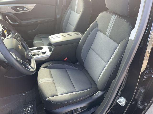 new 2025 Chevrolet Blazer car, priced at $39,185