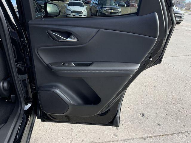 new 2025 Chevrolet Blazer car, priced at $39,185