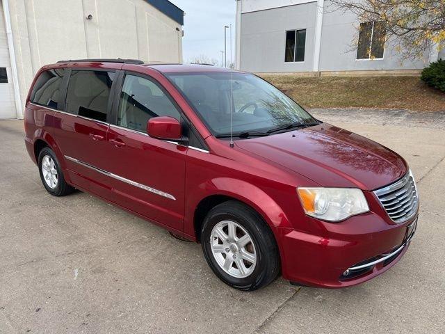 used 2012 Chrysler Town & Country car