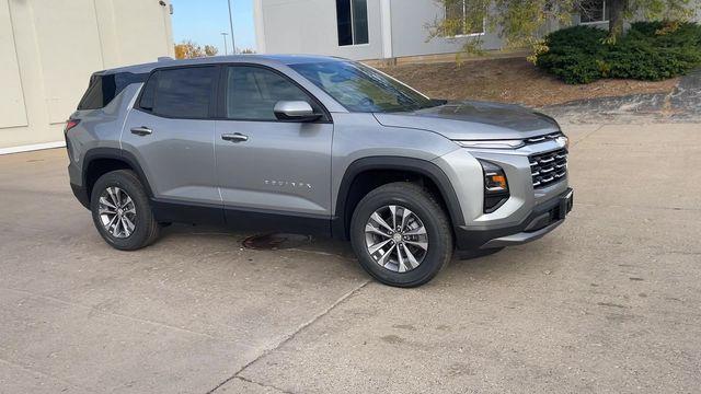 new 2026 Chevrolet Equinox car, priced at $30,245