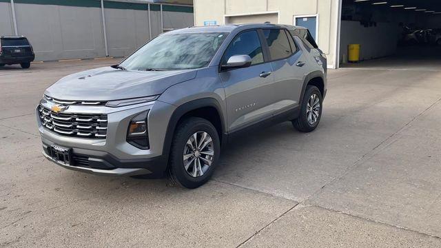 new 2026 Chevrolet Equinox car, priced at $30,245