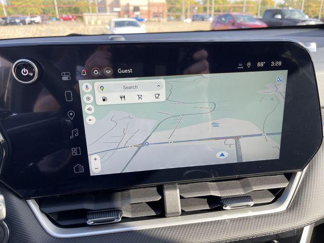 new 2026 Chevrolet Equinox car, priced at $32,140