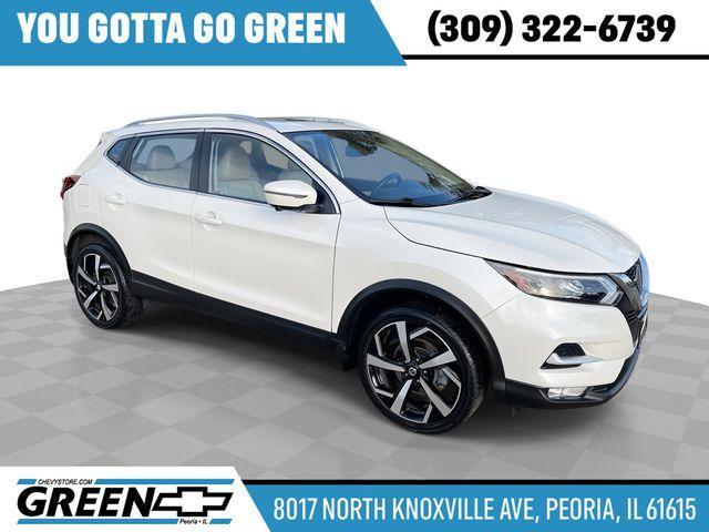 used 2022 Nissan Rogue Sport car, priced at $22,995