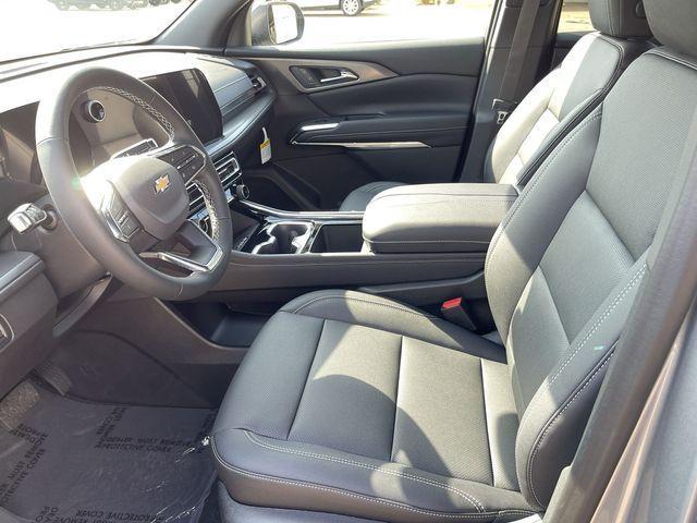 new 2026 Chevrolet Traverse car, priced at $43,695