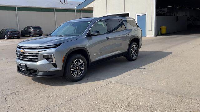new 2026 Chevrolet Traverse car, priced at $43,695