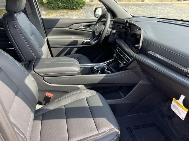 new 2026 Chevrolet Traverse car, priced at $43,695