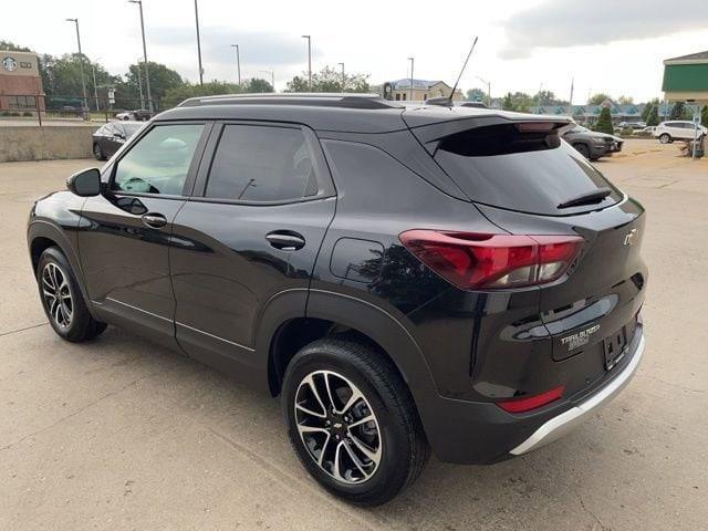 new 2025 Chevrolet TrailBlazer car, priced at $26,975