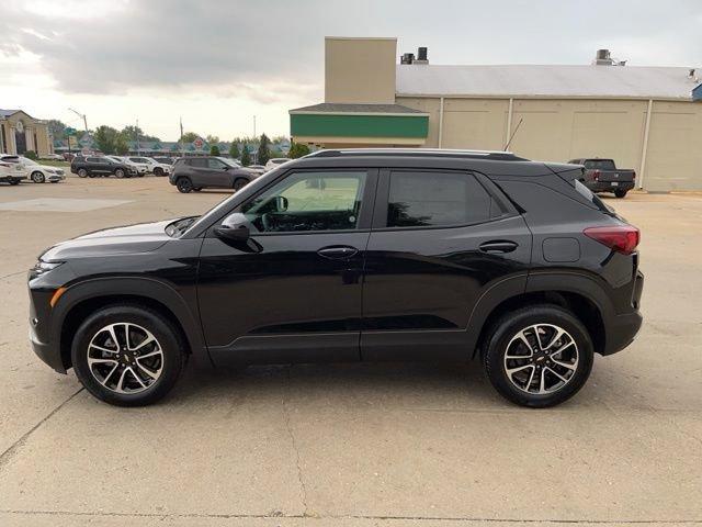 new 2025 Chevrolet TrailBlazer car, priced at $26,975