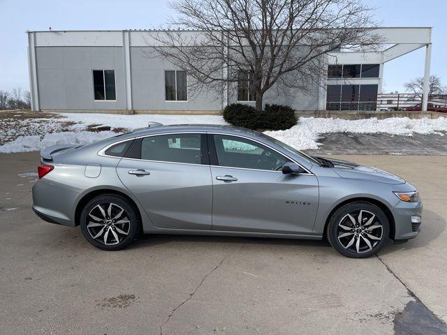 new 2025 Chevrolet Malibu car, priced at $25,390