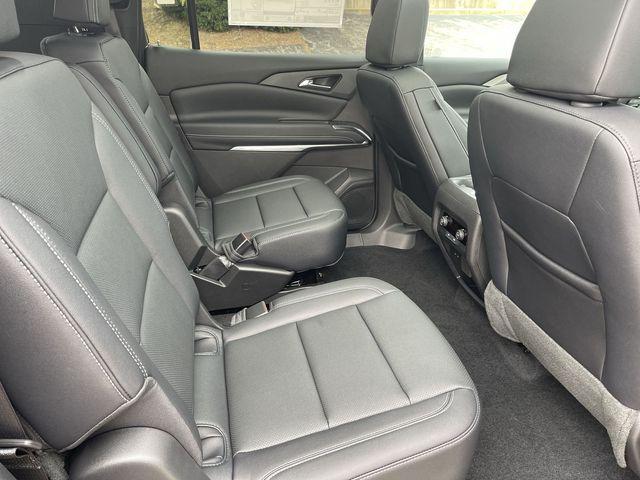 new 2026 Chevrolet Traverse car, priced at $46,420