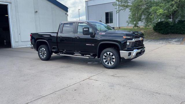 new 2025 Chevrolet Silverado 3500 car, priced at $64,405