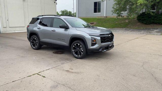 new 2026 Chevrolet Equinox car, priced at $32,395