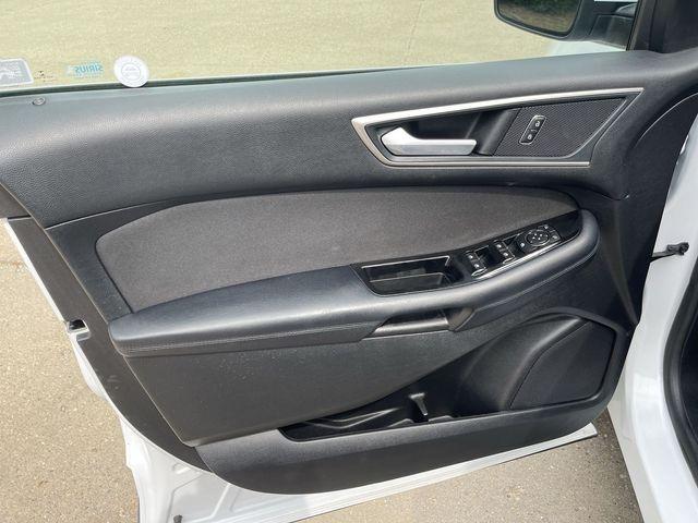 used 2018 Ford Edge car, priced at $15,118