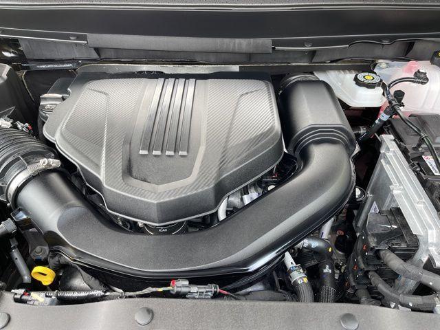 new 2025 Chevrolet Traverse car, priced at $42,390