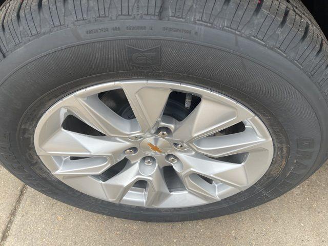 new 2025 Chevrolet Silverado 1500 car, priced at $43,090