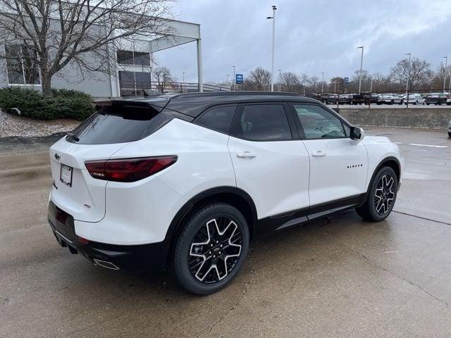 new 2025 Chevrolet Blazer car, priced at $50,660