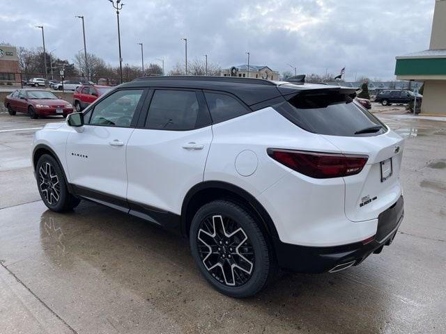 new 2025 Chevrolet Blazer car, priced at $50,660