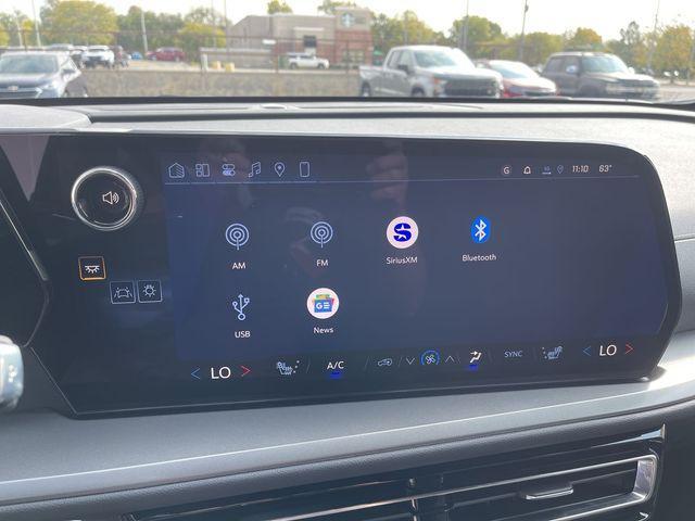 new 2026 Chevrolet Traverse car, priced at $43,195