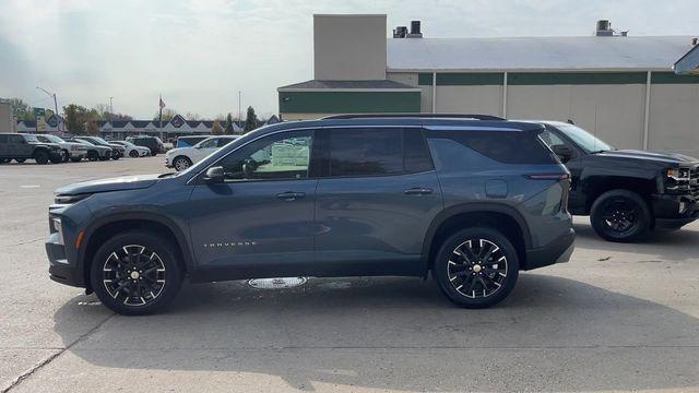 new 2026 Chevrolet Traverse car, priced at $43,195