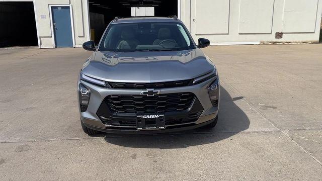new 2026 Chevrolet Trax car, priced at $26,385