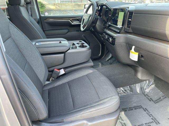 new 2025 Chevrolet Silverado 1500 car, priced at $50,740