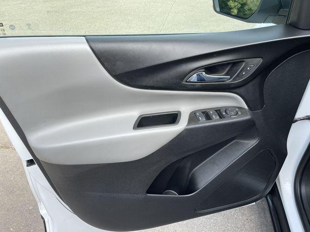 used 2022 Chevrolet Equinox car, priced at $19,288