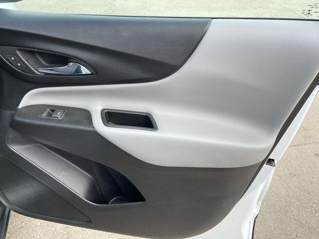 used 2022 Chevrolet Equinox car, priced at $19,288