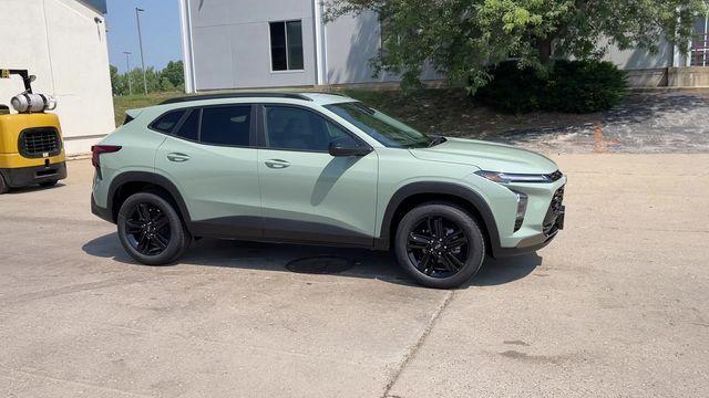 new 2025 Chevrolet Trax car, priced at $24,690