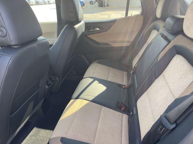 new 2025 Chevrolet Equinox car, priced at $32,345