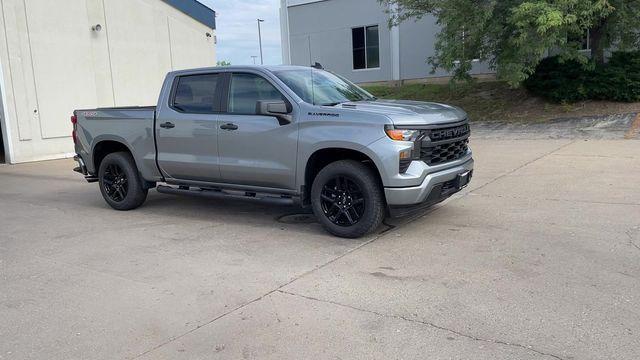 new 2025 Chevrolet Silverado 1500 car, priced at $45,990