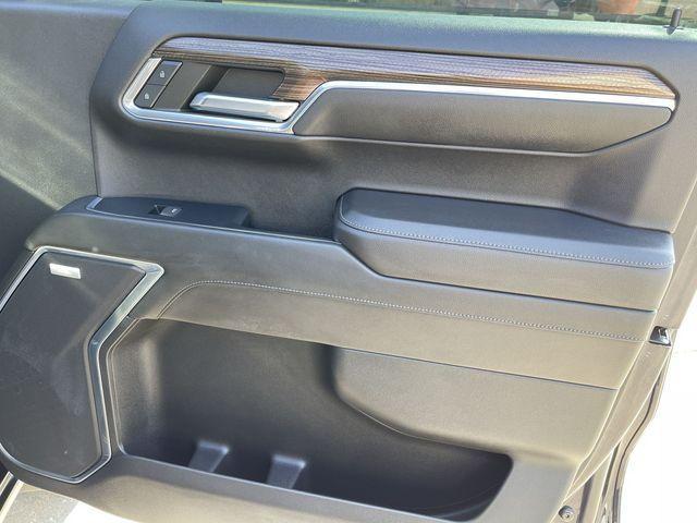 used 2022 Chevrolet Silverado 1500 car, priced at $43,108