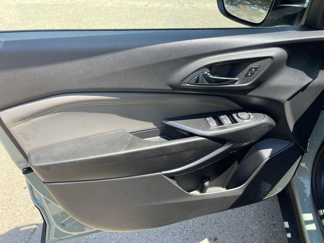 new 2025 Chevrolet Trax car, priced at $25,585