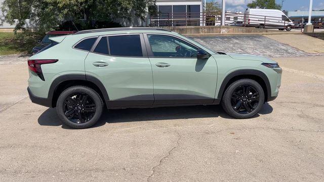 new 2025 Chevrolet Trax car, priced at $25,585