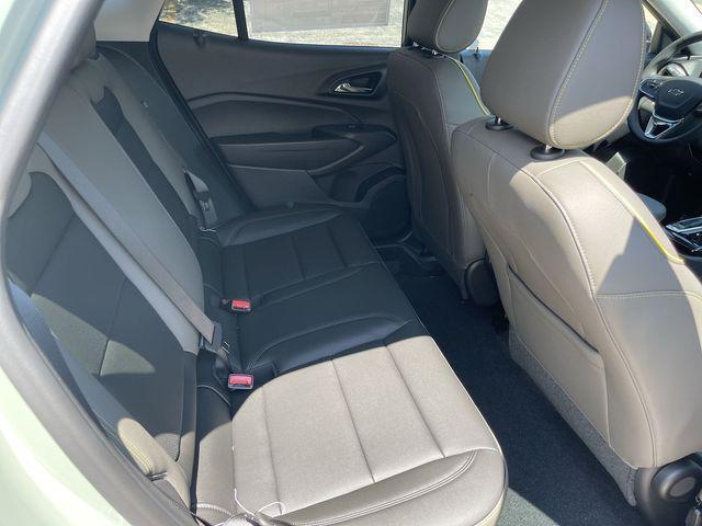 new 2025 Chevrolet Trax car, priced at $25,585