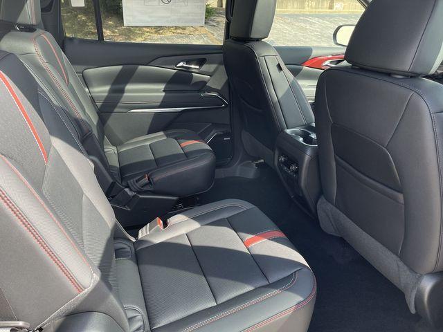 new 2026 Chevrolet Traverse car, priced at $58,990