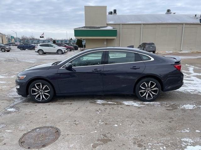 new 2025 Chevrolet Malibu car, priced at $27,432