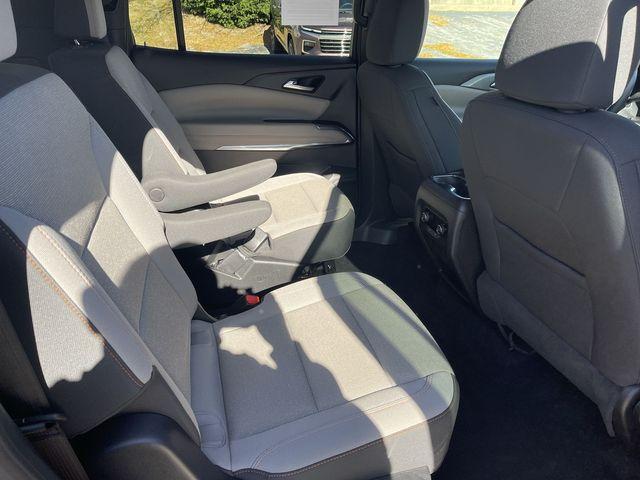 used 2025 Chevrolet Traverse car, priced at $35,495