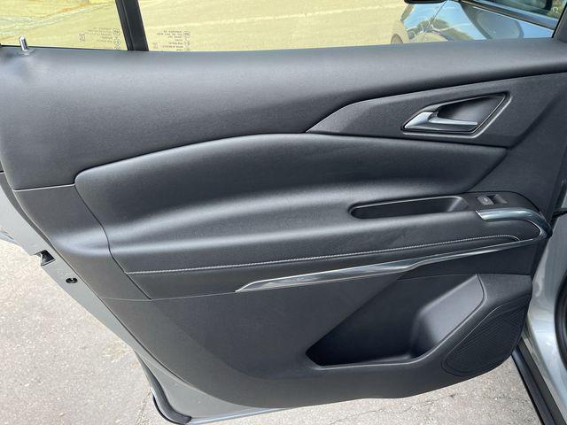 used 2024 Chevrolet Traverse car, priced at $37,195