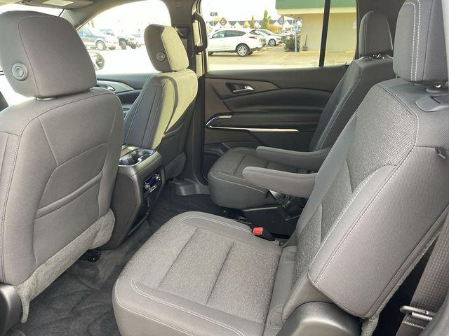 used 2024 Chevrolet Traverse car, priced at $37,195