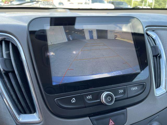 used 2018 Chevrolet Malibu car, priced at $14,540
