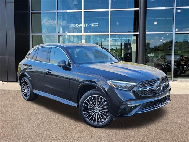 new 2025 Mercedes-Benz GLC 300 car, priced at $63,580