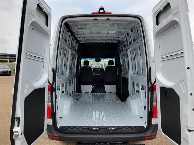 new 2024 Mercedes-Benz Sprinter 2500 car, priced at $61,583